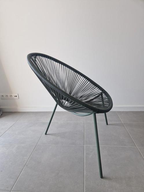 Moderne loungestoel – donkergroen (mosgroen), Huis en Inrichting, Stoelen, Zo goed als nieuw, Eén, Metaal, Overige materialen