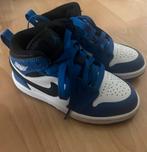 Kinderschoenen NIKE jordan 1 mid, Kinderen en Baby's, Kinderkleding | Schoenen en Sokken, Geen idee, Schoenen, Nieuw, Ophalen of Verzenden