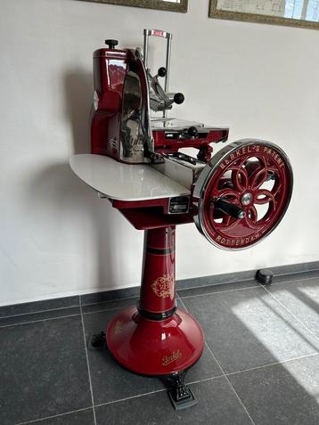 Prachtige oude snijmachine berkel gerestaureerd beschikbaar voor biedingen
