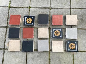 Te koop: Authentieke cementtegels uit circa 1900 – 24 m² beschikbaar voor biedingen