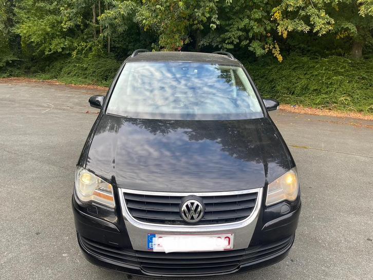Vw touran 19tdi 105ch 6vit 6vit mod 2009 clima gps xen ja16, Auto's, Volkswagen, Bedrijf, Touran, ABS, Airbags, Airconditioning