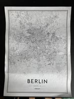 Print/ poster Berlijn Desenio, Ophalen of Verzenden, Zo goed als nieuw