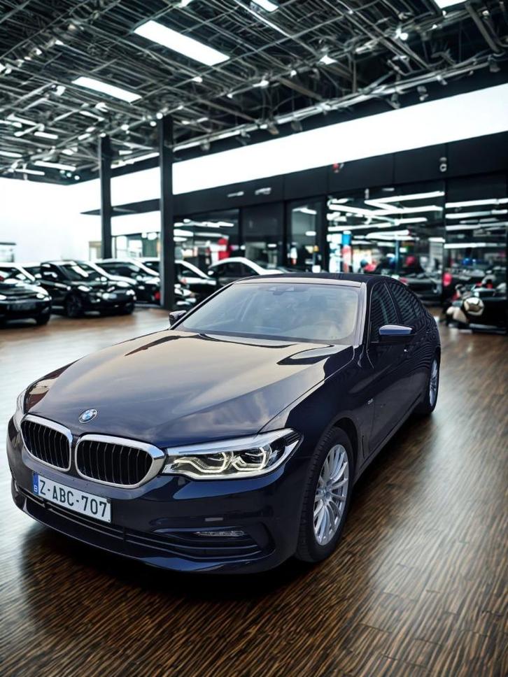 BMW 520d xDrive Sport Line automaat, met onderhoudsboek, Auto's, BMW, Bedrijf, 5 Reeks, 4x4, ABS, Airbags, Airconditioning, Android Auto