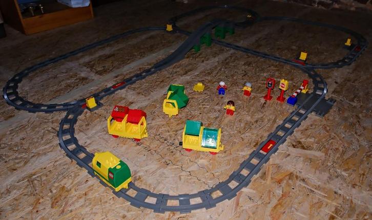 Légo Duplo - elektrische trein, Kinderen en Baby's, Speelgoed | Duplo en Lego, Zo goed als nieuw, Duplo, Complete set, Ophalen
