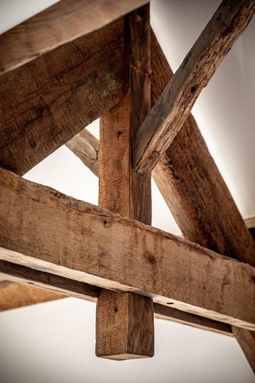 Unieke oude eiken balken en gebinten! - Historisch Hout!, Doe-het-zelf en Bouw, Hout en Planken, Gebruikt, Balk, Eiken, Ophalen of Verzenden
