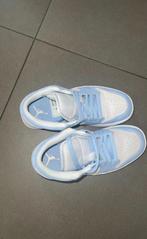 Basket Nike mixte, Vêtements | Femmes, Chaussures, Nike, Enlèvement, Comme neuf