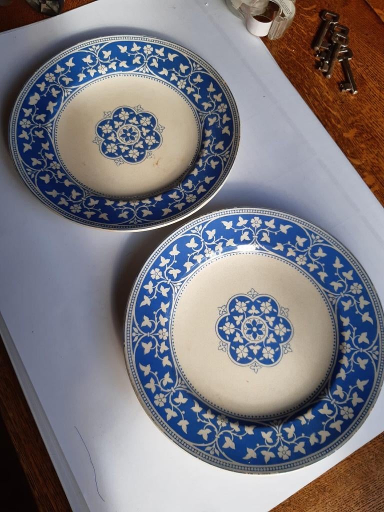Lot : 2 assiettes - faïence New Stone England, Antiek en Kunst, Antiek | Wandborden en Tegels, Ophalen of Verzenden