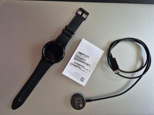 Samsung Galaxy Watch 6 - Zwart - Zo goed als nieuw!!, Handtassen en Accessoires, Smartwatches, Zo goed als nieuw, Android, Zwart