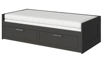 Logeerbed Brimnes Ikea beschikbaar voor biedingen