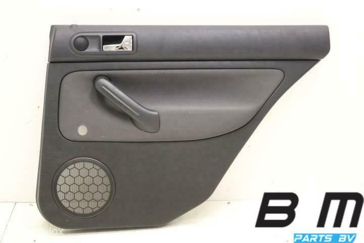 Portierbekleding rechtsachter VW Golf 4 5drs 1J9867212P, Auto-onderdelen, Interieur en Bekleding, Gebruikt