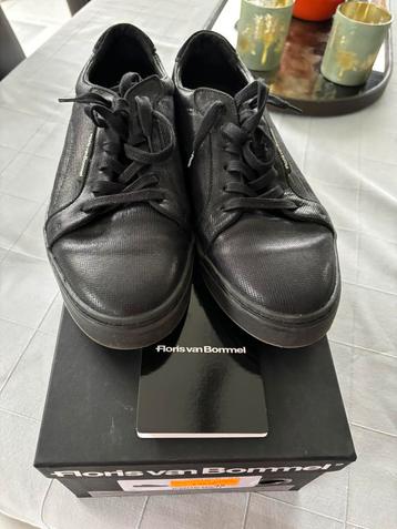 Floris van bommel schoenen beschikbaar voor biedingen