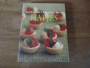 HET GROTE BOEK MET HAPJES - 304 BLZ !! beschikbaar voor biedingen
