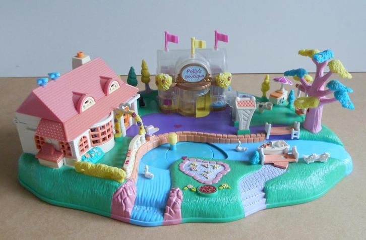 Polly pocket  MAGICAL MOVIN' POLLYVILLE (1996), Verzamelen, Poppetjes en Figuurtjes, Gebruikt, Ophalen of Verzenden