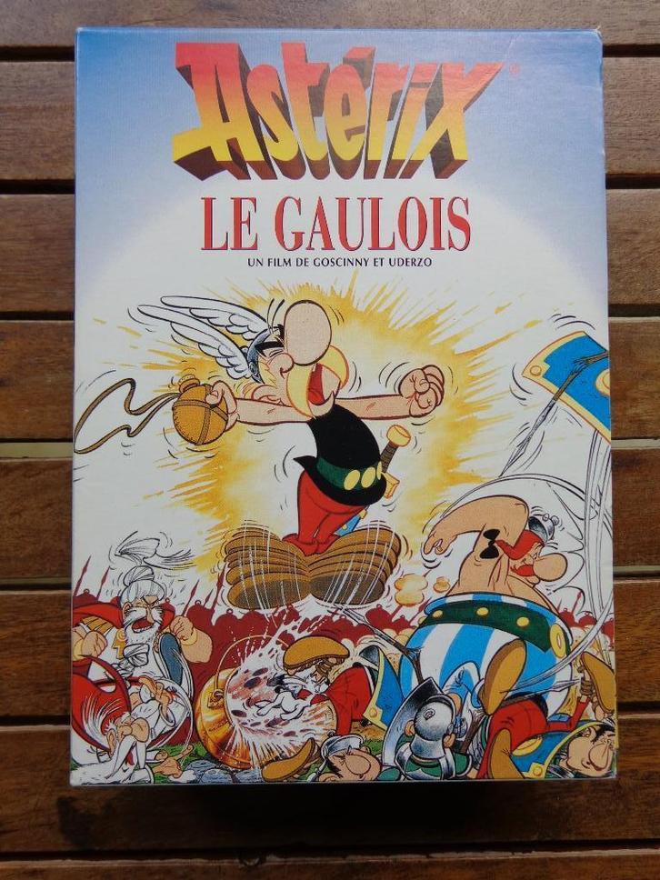 )))   Coffret DVD Astérix Le Gaulois  //  3 Films  (((, CD & DVD, DVD | Films d'animation & Dessins animés, Comme neuf, Européen