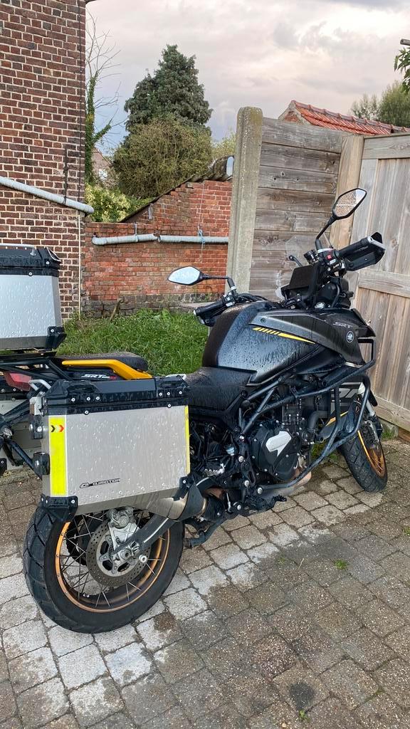 QJ SRT 800 SX Touring (2024), Motoren, Motoren | Overige merken, Particulier, Toermotor, Handvatverwarming, Ophalen