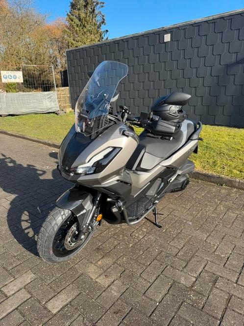 Honda ADV 350 2025, Motoren, Motoren | Honda, Particulier, Scooter, 12 t/m 35 kW, 1 cilinder, Ophalen