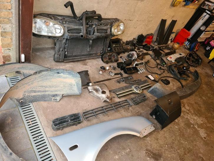 Onderdelen Vw Golf 4 & Vw Bora. Carrosserie plastic elektric, Auto-onderdelen, Overige Auto-onderdelen, Volkswagen, Gebruikt, Ophalen of Verzenden