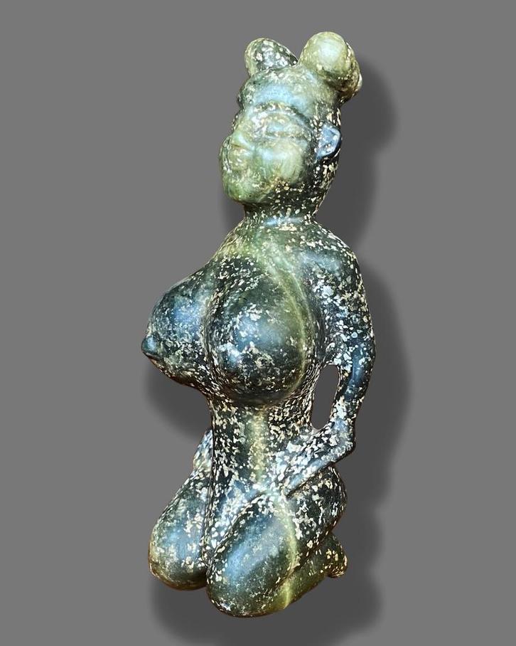 Statue de fertilité de la culture Hongshan, Antiquités & Art, Art | Sculptures & Bois, Enlèvement