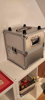 Drie platen koffers voor lp's zijn zeer stevige koffers, Muziek en Instrumenten, Behuizingen en Koffers, Ophalen, Zo goed als nieuw