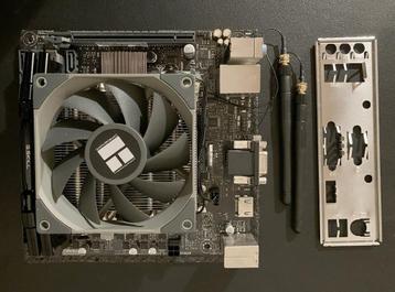 H310 mITX + i3-8350K + 16GB DDR4 + 256GB m.2 + cooler + wifi beschikbaar voor biedingen