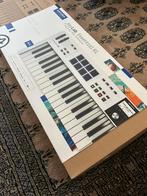 Clavier midi - Arturia Keylab Essential 61, Musique & Instruments, Enlèvement, Comme neuf