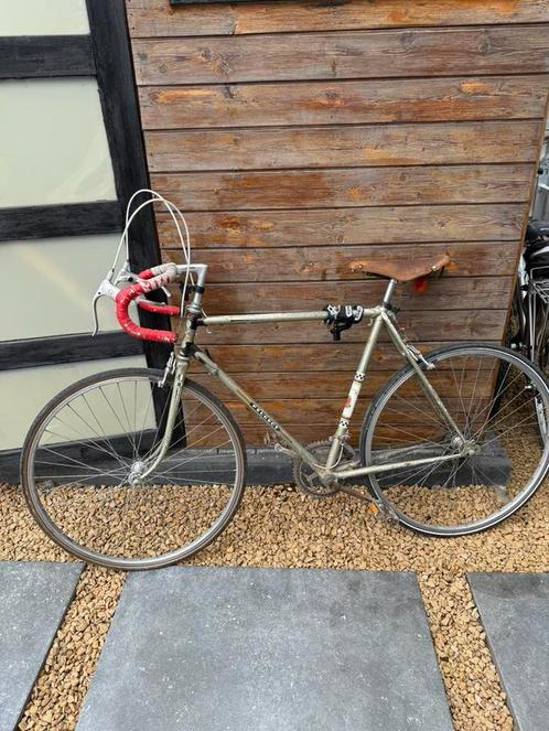 Retro peugeot koersfiets, Fietsen en Brommers, Fietsen | Oldtimers, 51 tot 55 cm, Jaren '60 of nieuwer, Ophalen