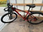 Trek marlin 5 mountain bike, Fietsen en Brommers, Ophalen, Trek