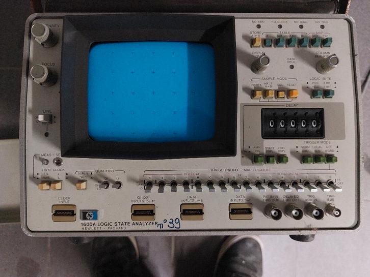 hp logic state analyzer 1600a, Doe-het-zelf en Bouw, Meetapparatuur, Gebruikt, Overige meters, Ophalen of Verzenden