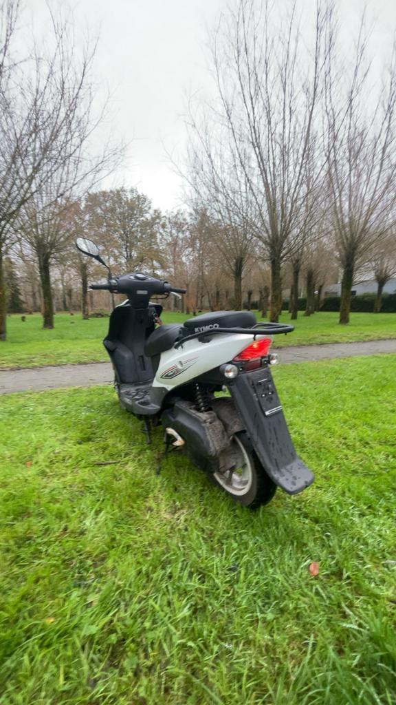 Kymco Agility 50, Fietsen en Brommers, Scooters | Kymco, Gebruikt, Agility, Klasse B (45 km/u), Benzine, Ophalen of Verzenden