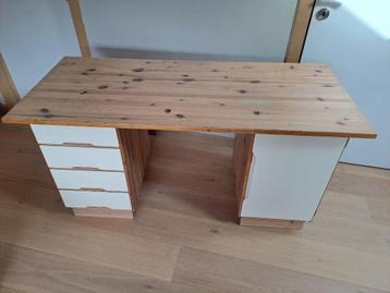 Bureau enfant à vendre beschikbaar voor biedingen