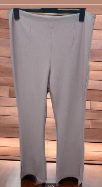 ✨️PRIMARK Stretch broek - Maat 44 - Comfortabel✨️ beschikbaar voor biedingen