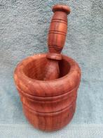 Houten apotheek stamper, Ophalen