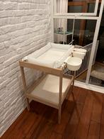 Pampertafel met accessoires, Kinderen en Baby's, Ophalen, Zo goed als nieuw
