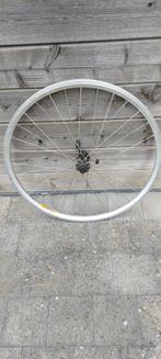 Mtb wiel 26 inch shimano deore as in goede rechte staat, Fietsen en Brommers, Fietsonderdelen, Ophalen