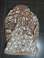 Beige Jurk met Bloemetjes, Kleding | Dames, Verzenden, Nieuw, Knielengte, Maat 36 (S)
