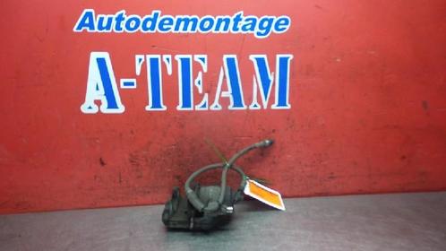 REMKLAUW LINKS VOOR ABS Volkswagen Golf VI (5K1), Auto-onderdelen, Remmen en Aandrijving, Volkswagen, Gebruikt
