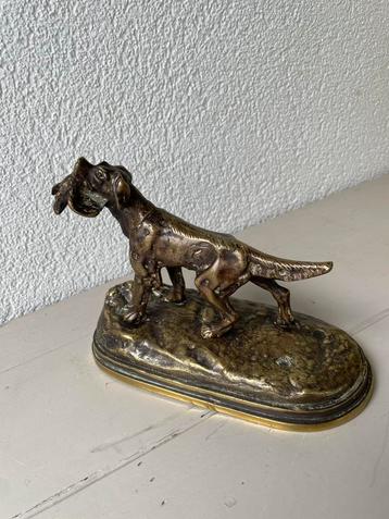 Statue en bronze de Jules Monheur (19 x 9 x 13,5 cm/1150 g), Enlèvement