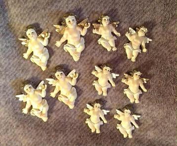 engel magneetjes beschikbaar voor biedingen