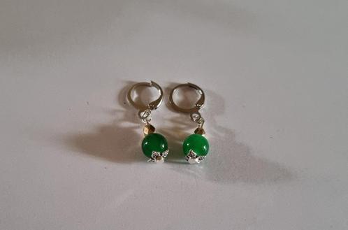 Oorbellen „Jade Leaf”, Handtassen en Accessoires, Oorbellen, Nieuw, Hangers, Zilver, Groen, Ophalen of Verzenden