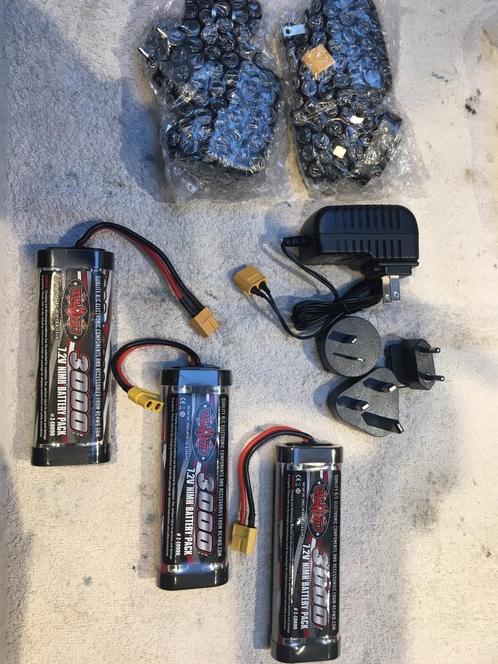 3 batteries nimh Rc4wd 3000 mah, Hobby en Vrije tijd, Modelbouw | Radiografisch | Auto's, Nieuw, Onderdeel