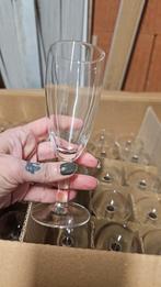 Lot cava glazen., Ophalen