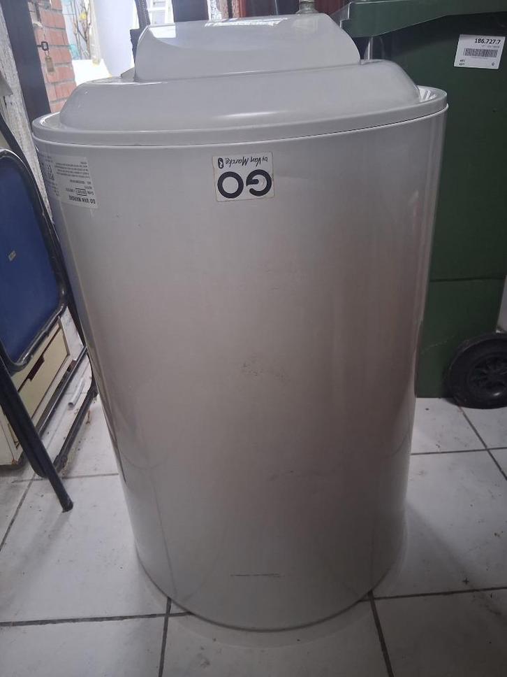 BOILERS BOSCH en VAN MARCKE, Doe-het-zelf en Bouw, Chauffageketels en Boilers, Zo goed als nieuw, Boiler, 20 tot 100 liter, Ophalen