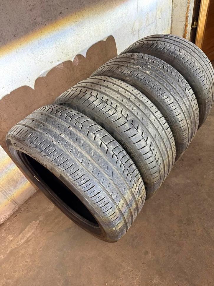 235 45 r18 zomerband, Auto-onderdelen, Banden en Velgen, Band(en), Zomerbanden, 18 inch, 235 mm, Personenwagen, Gebruikt, Ophalen