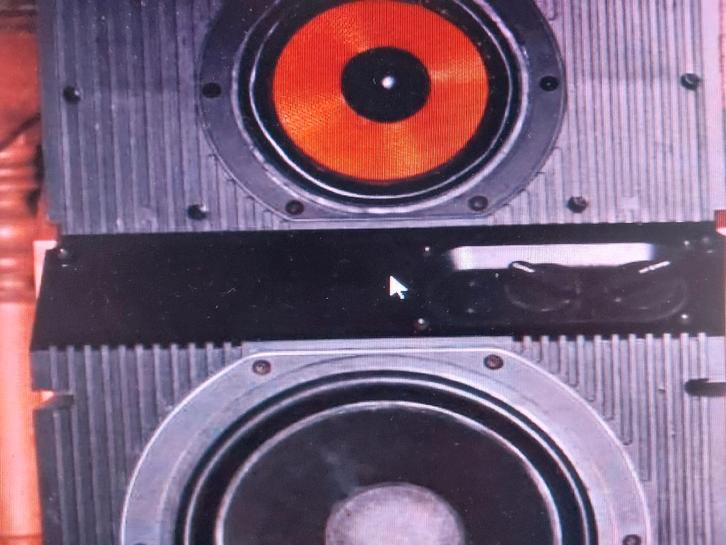 Bowers & Wilkins (B&W) DM6-luidsprekers, Audio, Tv en Foto, Luidsprekerboxen, Zo goed als nieuw, Front, Rear of Stereo speakers