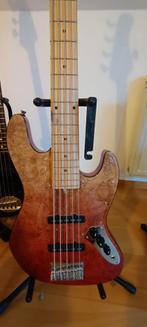 Basgitaar Bacchus 5 string, Musique & Instruments, Instruments à corde | Guitares | Basses, Enlèvement, Comme neuf, Électrique
