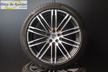 Originele Porsche Macan Turbo 21 Inch Winterbanden 295/35R21 beschikbaar voor biedingen