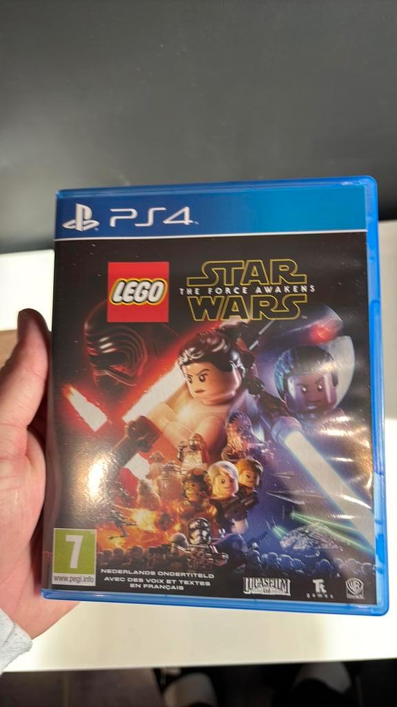LEGO Star Wars : Le Réveil de la Force, Consoles de jeu & Jeux vidéo, Jeux | Sony PlayStation 4, Aventure et Action, À partir de 12 ans