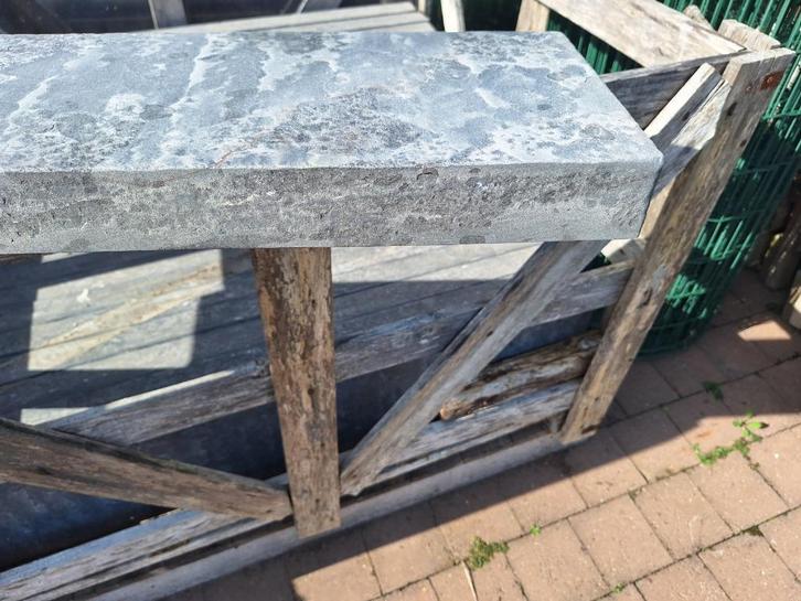 Boordsteen in blauwe hardsteen L55. Gebrand 100x20x5 en 75, Tuin en Terras, Tegels en Klinkers, Nieuw, Ophalen
