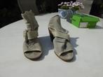 Hippe comfortabele sandalen, Kleding | Dames, Schoenen, Ophalen, Sandalen of Muiltjes, Zo goed als nieuw, Grijs