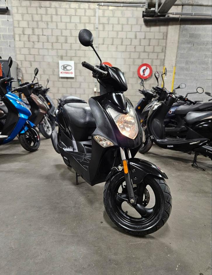 Kymco Agility édition 12 pouces 50cc classe A 2010 - 9 187 k, Vélos & Vélomoteurs, Scooters | Kymco, Utilisé, Agility, Classe A (25 km/h)